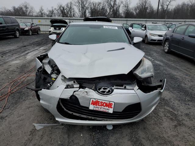Photo 5 from auction – 2013 HYUNDAI VELOSTER with VIN KMHTC6AD7DU147452