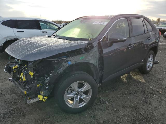 TOYOTA RAV4 XLE 2020 with VIN JTMR6RFV9LD005286 - Photo from auction