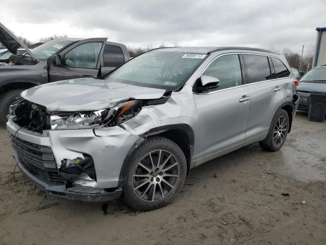 TOYOTA HIGHLANDER 2017 with VIN 5TDJZRFH5HS374379 - Photo from auction