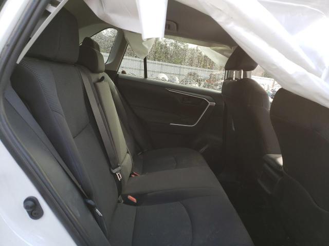 Photo 11 from auction – 2021 TOYOTA RAV4 LE with VIN 2T3G1RFV6MC242202