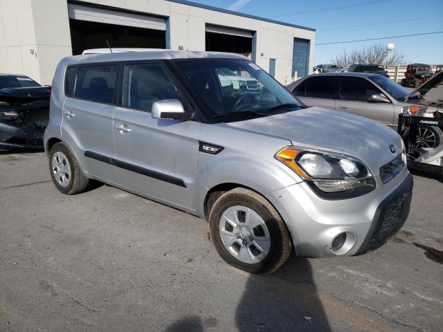 Photo 4 from auction – 2013 KIA SOUL with VIN KNDJT2A55D7486724
