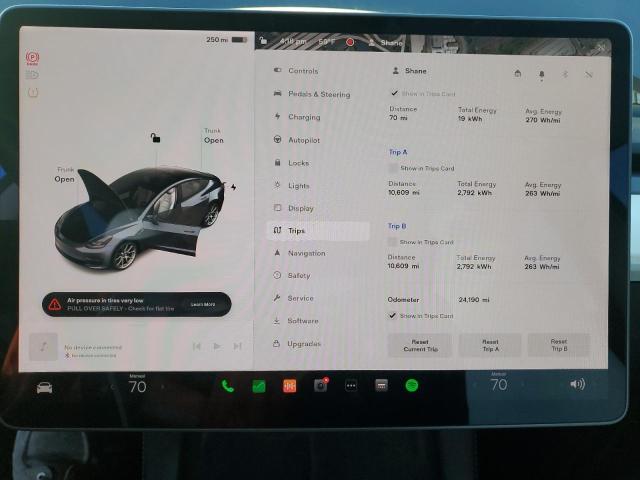Photo 9 from auction – 2021 TESLA MODEL 3 with VIN 5YJ3E1EB5MF001084