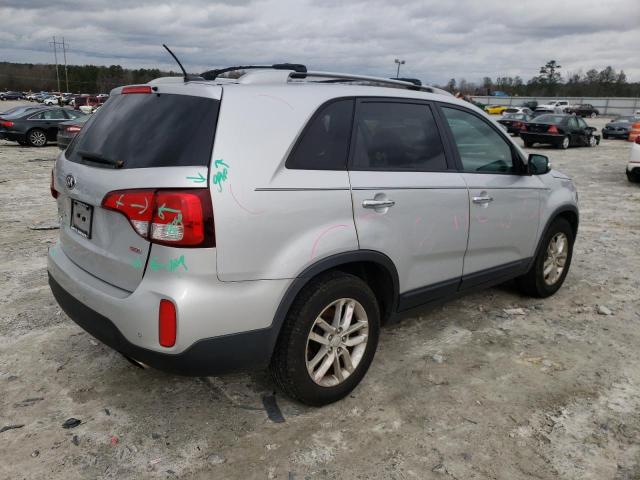Photo 3 from auction – 2015 KIA SORENTO LX with VIN 5XYKT4A63FG583239