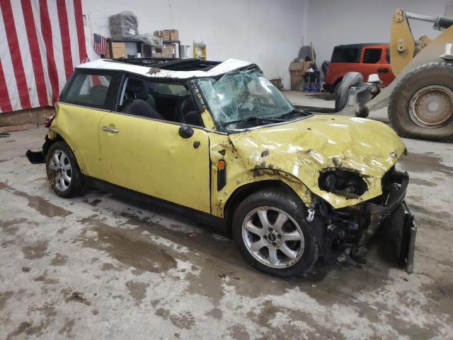 Photo 4 from auction – 2010 MINI COOPER with VIN WMWMF3C50ATZ27084