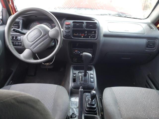 Photo 8 from auction – 2002 CHEVROLET TRACKER with VIN 2CNBJ13C226954479