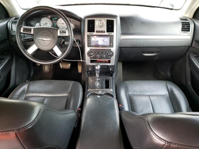 Photo 8 from auction – 2010 CHRYSLER 300 TOURIN with VIN 2C3CA5CV1AH106179