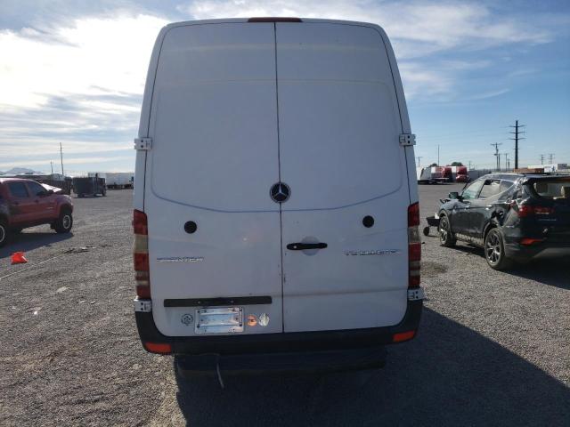 Photo 6 from auction – 2015 MERCEDES-BENZ SPRINTER 3 with VIN WD3PF1CC5FP120332