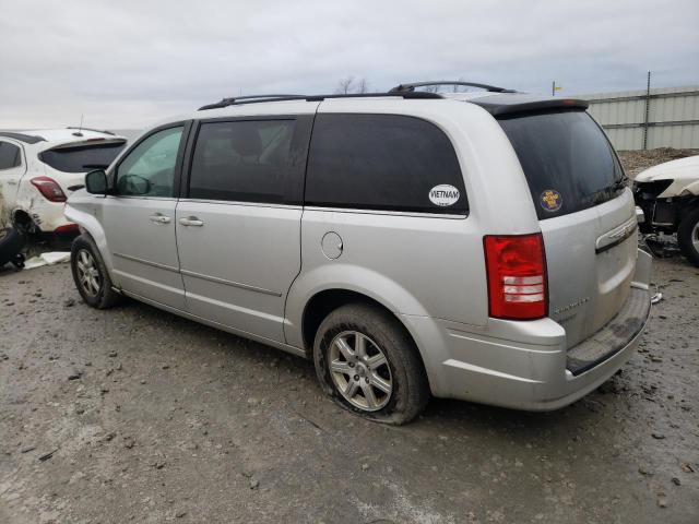 Photo 2 from auction – 2010 CHRYSLER TOWN & COU with VIN 2A4RR5D17AR177014
