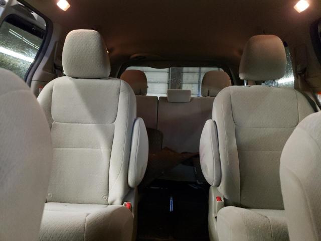 Photo 10 from auction – 2015 TOYOTA SIENNA LE with VIN 5TDJK3DC8FS118937