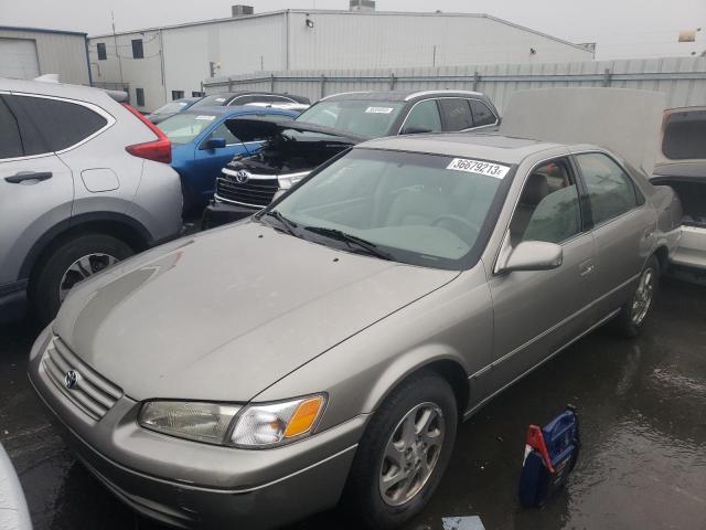 TOYOTA CAMRY LE 1997 with VIN JT2BF22K6V0065226 - Photo from auction