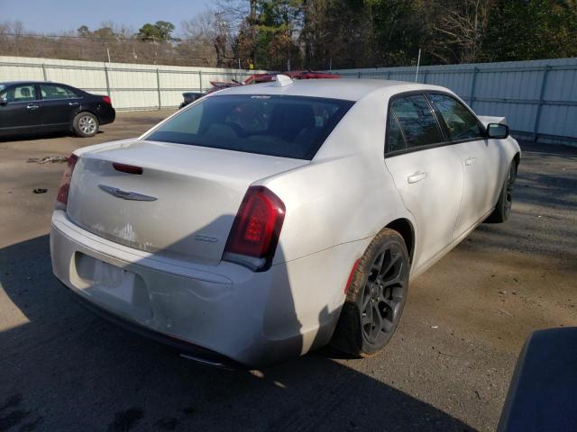 Photo 3 from auction – 2019 CHRYSLER 300 TOURIN with VIN 2C3CCAAG6KH676039