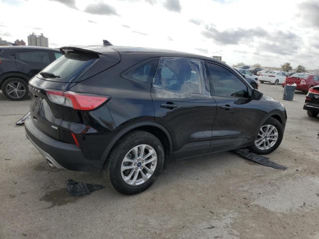 Photo 3 from auction – 2020 FORD ESCAPE S with VIN 1FMCU0F62LUA46774