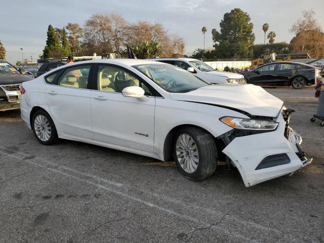 Photo 4 from auction – 2016 FORD FUSION SE with VIN 3FA6P0LU5GR356190