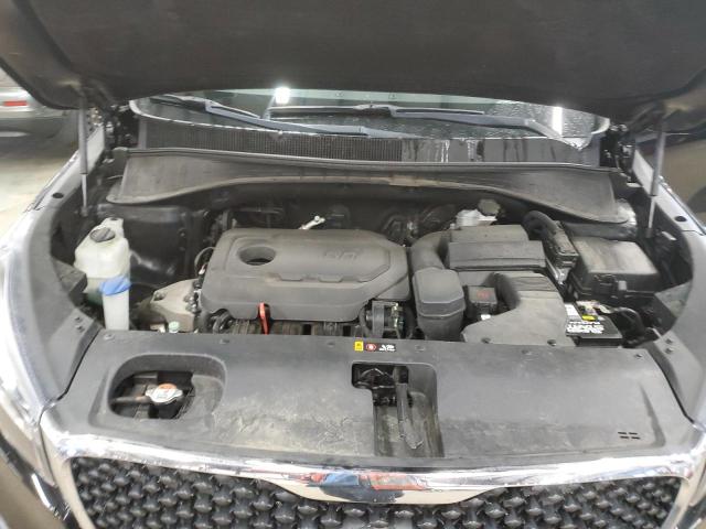 Photo 12 from auction – 2016 KIA SORENTO LX with VIN 5XYPG4A37GG089953