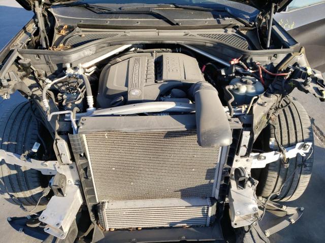 Photo 11 from auction – 2017 BMW X5 XDRIVE3 with VIN 5UXKR0C38H0V71668