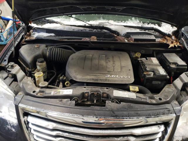 Photo 12 from auction – 2013 CHRYSLER TOWN & COU with VIN 2C4RC1BG3DR657904