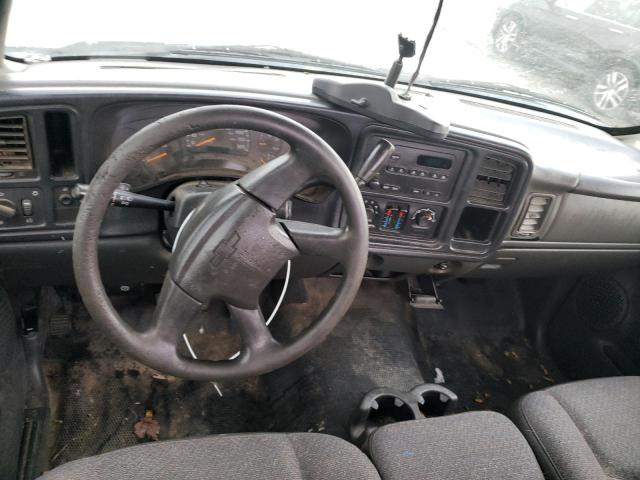 Photo 8 from auction – 2005 CHEVROLET SILVERADO with VIN 1GCEC14X35Z165554
