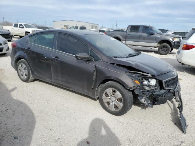 Photo 4 from auction – 2017 KIA FORTE LX with VIN 3KPFK4A70HE027497