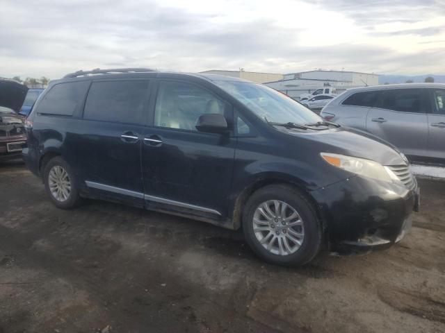 Photo 4 from auction – 2012 TOYOTA SIENNA XLE with VIN 5TDYK3DC0CS200865