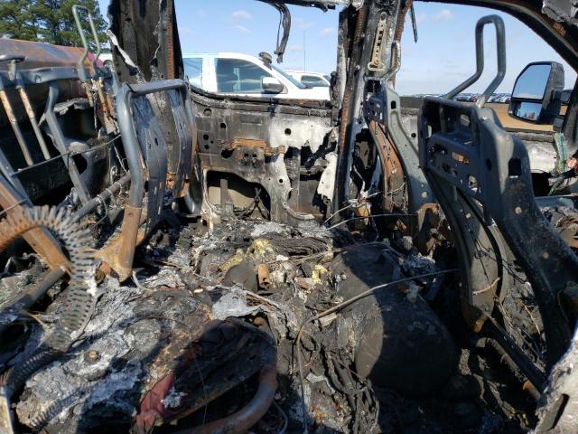 Photo 11 from auction – 2022 FORD F350 SUPER with VIN 1FT8W3DTXNEC08601