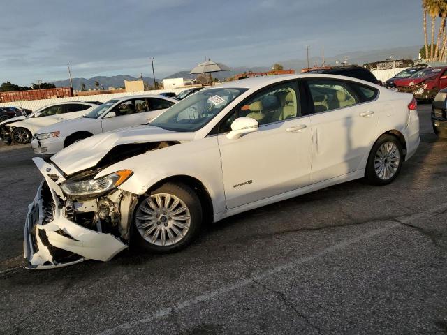 FORD FUSION SE 2016 with VIN 3FA6P0LU5GR356190 - Photo from auction