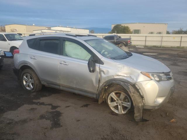 Photo 4 from auction – 2013 TOYOTA RAV4 XLE with VIN 2T3RFREVXDW109596
