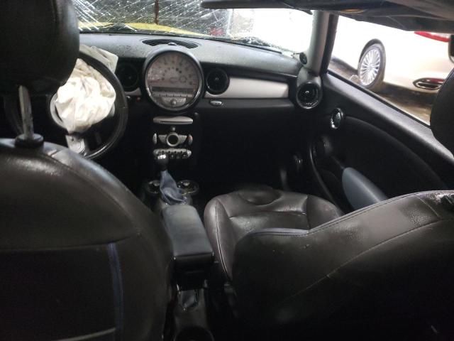 Photo 8 from auction – 2010 MINI COOPER with VIN WMWMF3C50ATZ27084