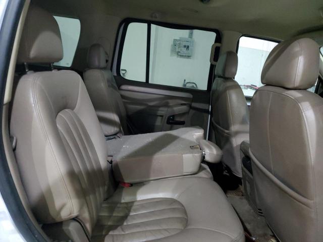 Photo 11 from auction – 2005 MERCURY MOUNTAINEE with VIN 4M2ZU86K25UJ08651