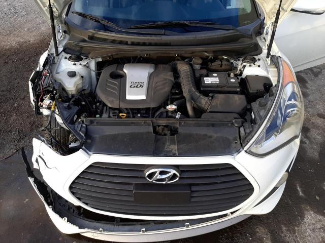Photo 11 from auction – 2015 HYUNDAI VELOSTER T with VIN KMHTC6AE7FU239009