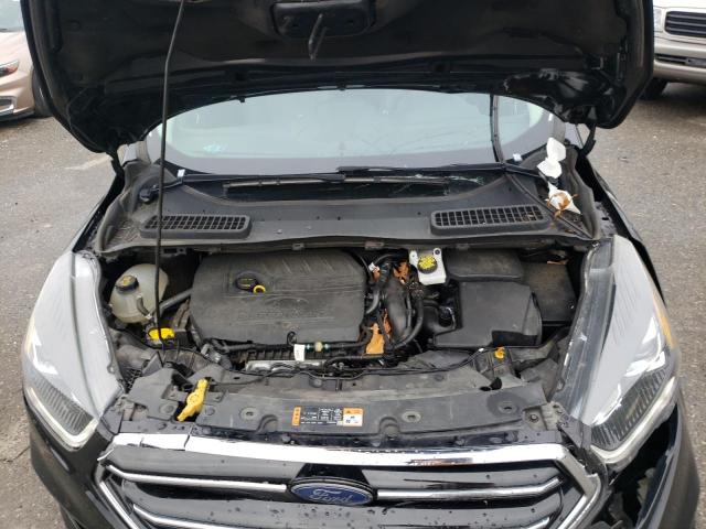 Photo 12 from auction – 2018 FORD ESCAPE SE with VIN 1FMCU9GD2JUB38983