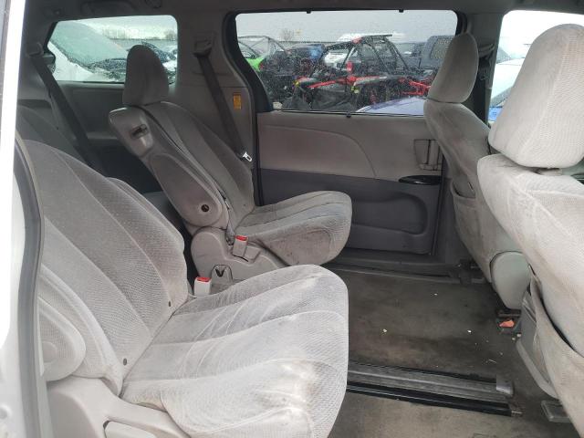 Photo 11 from auction – 2014 TOYOTA SIENNA LE with VIN 5TDKK3DC4ES494859