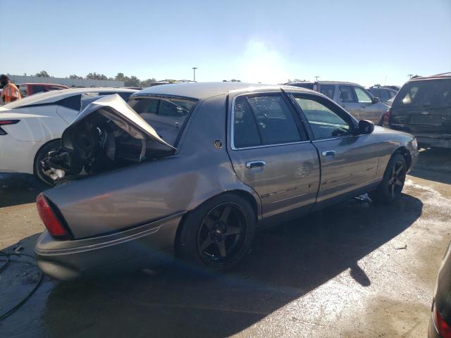 Photo 3 from auction – 2000 MERCURY GRAND MARQ with VIN 2MEFM74W8YX676391