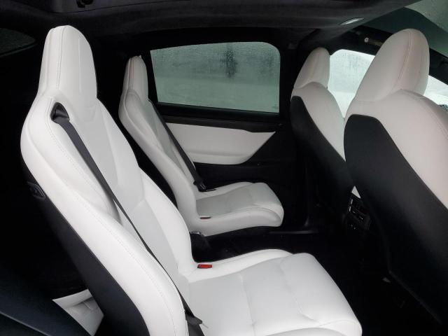 Photo 11 from auction – 2020 TESLA MODEL X with VIN 5YJXCBE40LF270221
