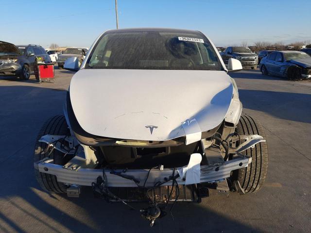 Foto 5 de la subasta – 2021 TESLA MODEL Y con VIN 5YJYGDEEXMF069215