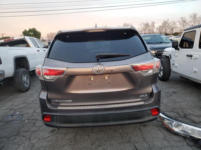 Photo 6 from auction – 2016 TOYOTA HIGHLANDER with VIN 5TDKKRFH0GS145714