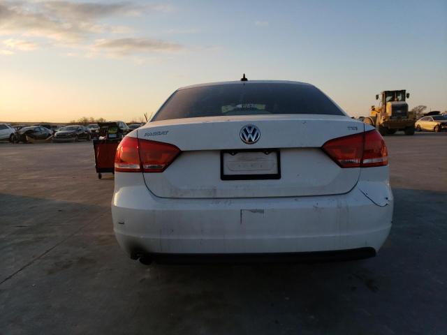 Photo 6 from auction – 2015 VOLKSWAGEN PASSAT S with VIN 1VWAS7A39FC109089