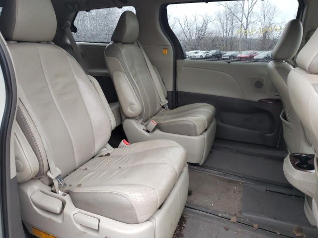Photo 11 from auction – 2013 TOYOTA SIENNA XLE with VIN 5TDDK3DCXDS065863