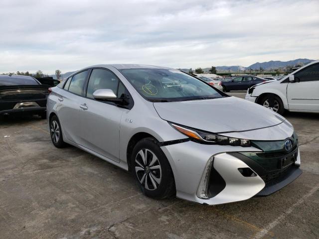 Photo 4 from auction – 2018 TOYOTA PRIUS PRIM with VIN JTDKARFP7J3101079