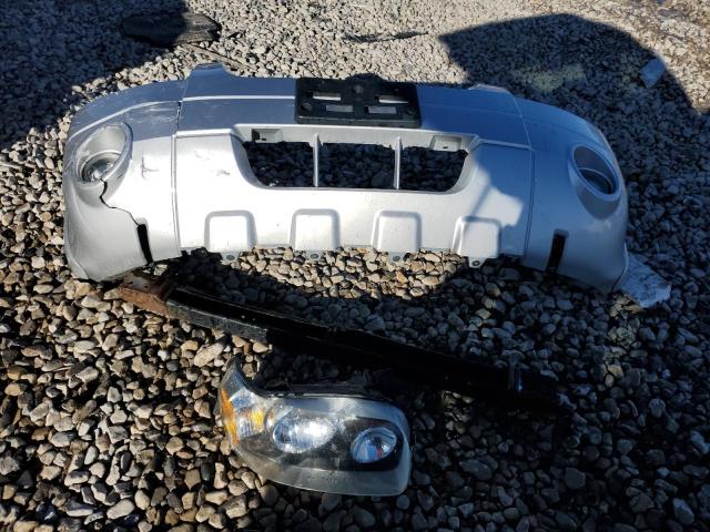 Photo 12 from auction – 2005 FORD ESCAPE HEV with VIN 1FMCU96H65KC95079