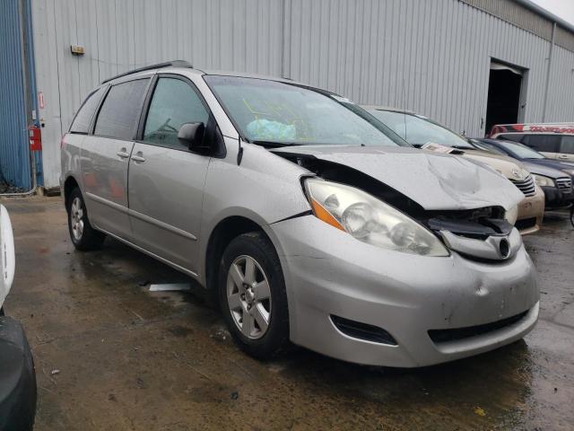 Photo 4 from auction – 2010 TOYOTA SIENNA CE with VIN 5TDKK4CC5AS314127