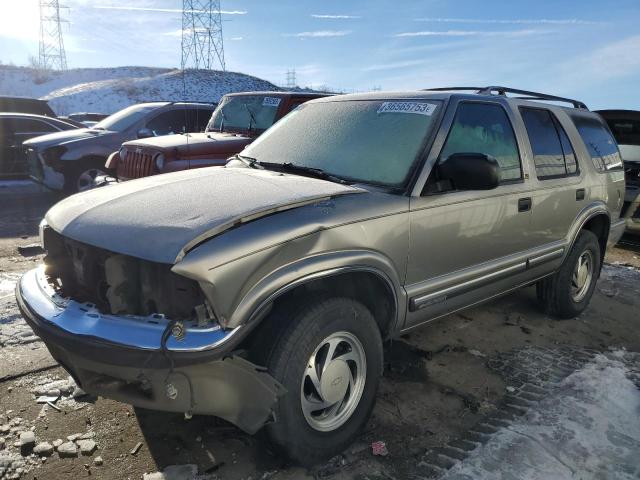 CHEVROLET BLAZER 2001 with VIN 1GNDT13W312142791 - Photo from auction