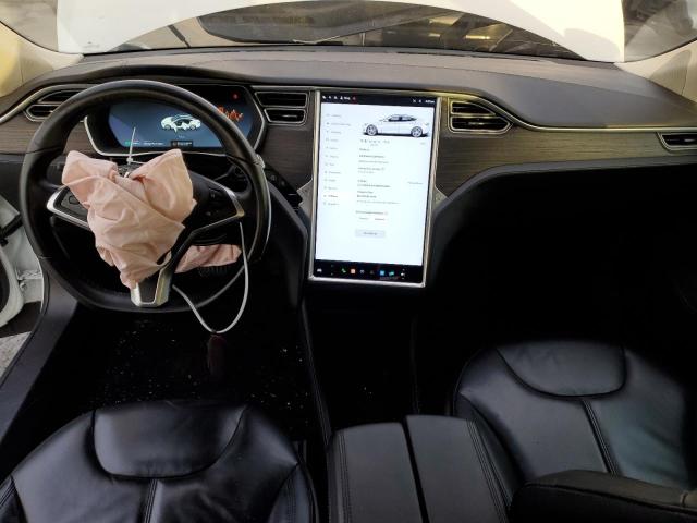 Photo 8 from auction – 2014 TESLA MODEL S with VIN 5YJSA1H12EFP44118