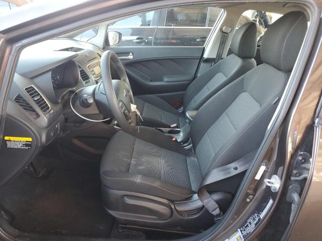 Photo 7 from auction – 2017 KIA FORTE LX with VIN 3KPFK4A79HE136556