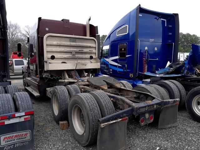 Photo 3 from auction – 2005 FREIGHTLINER CONVENTION with VIN 1FUJA6CK65LM74244