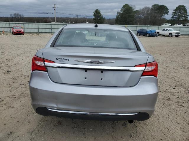 Photo 6 from auction – 2013 CHRYSLER 200 TOURIN with VIN 1C3CCBBB0DN695575
