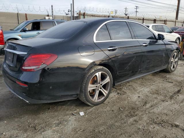Photo 3 from auction – 2018 MERCEDES-BENZ E 300 with VIN WDDZF4JB1JA310222