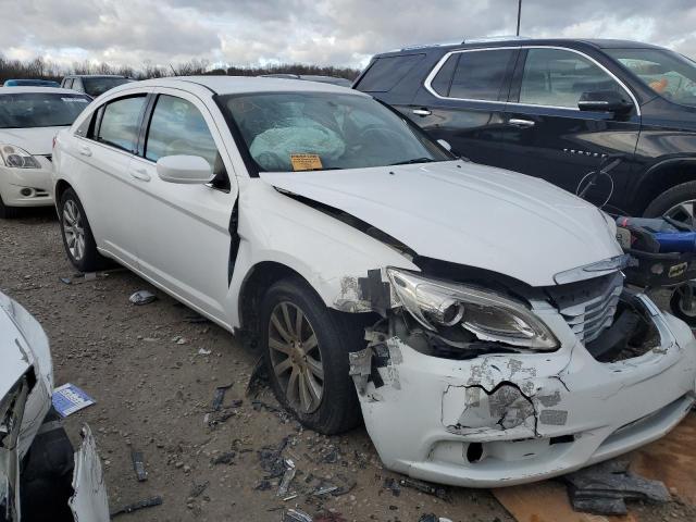 Photo 4 from auction – 2013 CHRYSLER 200 TOURIN with VIN 1C3CCBBB8DN649668