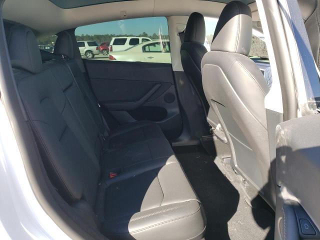 Photo 10 from auction – 2022 TESLA MODEL Y with VIN 7SAYGDEE8NA011122