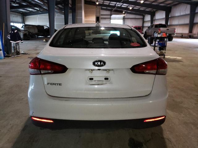 Photo 6 from auction – 2018 KIA FORTE LX with VIN 3KPFL4A78JE170782