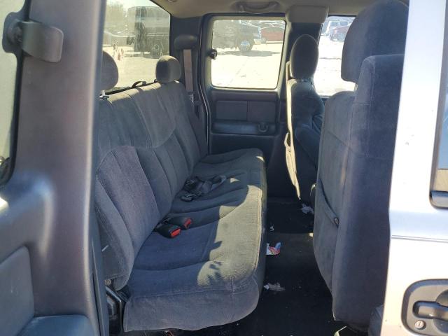 Photo 10 from auction – 2001 CHEVROLET SILVERADO with VIN 2GCEC19T311392770